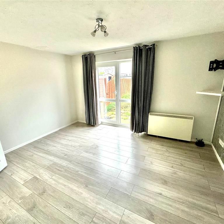 Mikanda Close - Photo 1