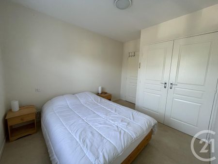 Location Appartement 2 pièces 41m² ARGELES GAZOST 65400 - Photo 4