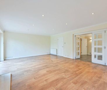 5 bedroom detached house to rent - Photo 3