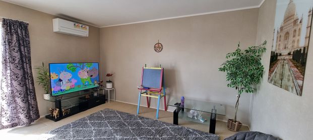 This Unit is a Must to View&excl; - Photo 1