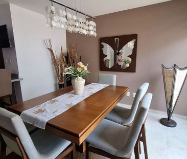 Habitacion amueblada en Renta, zibata, exclusiva damas - Photo 5
