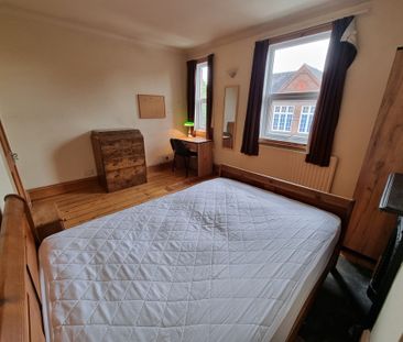 3 Bed Student Accommodation - Photo 3