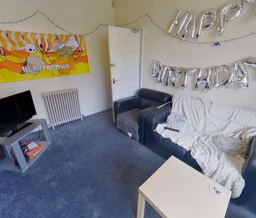 4 bedroom house to rent - Photo 2