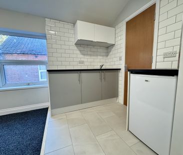 Rosary Road, Norwich - Photo 3