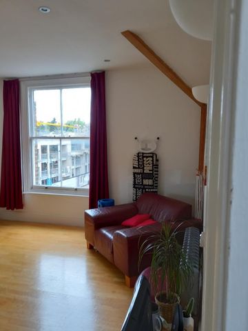 Room in a Shared Flat, The Avenue, NW6 - Photo 3