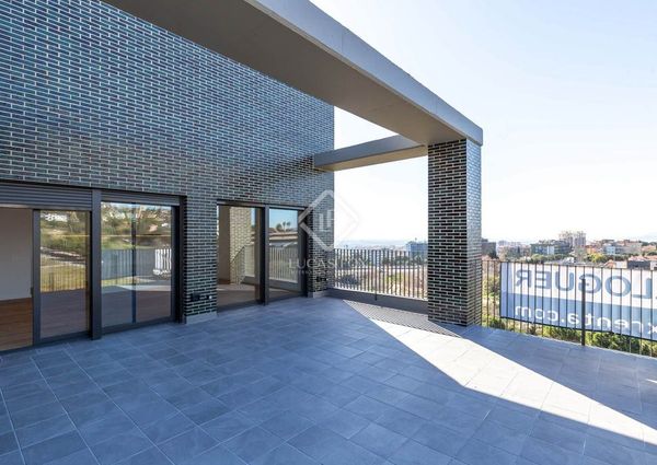 Esplugues de LLobregat, Catalonia 08950