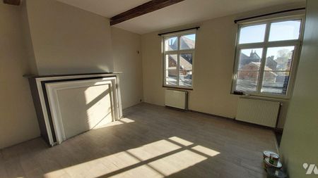 APPARTEMENT A LOUER LIBRE AU 1ER MAI 2019 SOLRE LE CHATEAU PLACE VERTE (Derrière l'église) Au... - Photo 3
