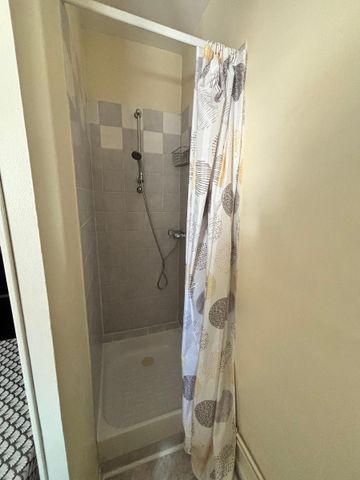 Location Appartement 1 pièce 9m² TOURS 37000 - Photo 5