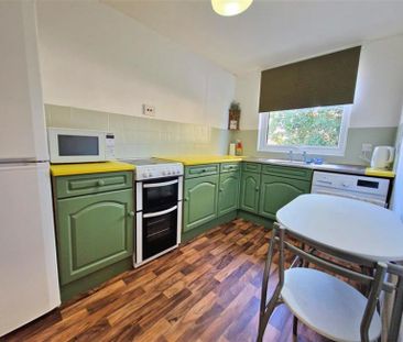 2 Bedroom Apartment To Let - Photo 4