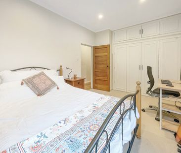Welcome to 6 Quetta Street - Photo 6