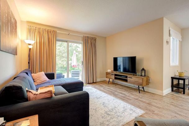 For Lease - 555 Mariner Drive, Waterloo, Ontario - Photo 1