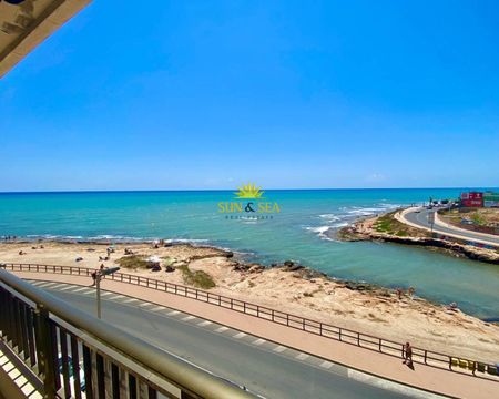 3 BEDROOM APARTMENT WITH SEA VIEWS - TORREVIEJA - Photo 2