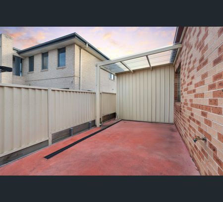 22D Stimson Street, Smithfield, NSW 2164 - Photo 5