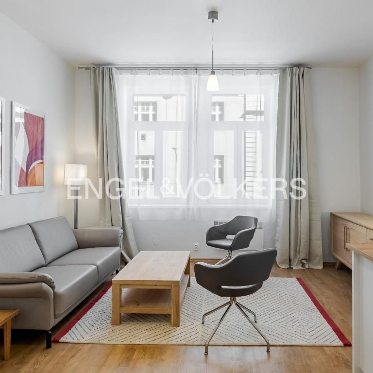 Pronájem bytu 2+kk 42 m2 - Fotografie 1