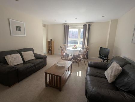 1 bedroom flat to rent - Photo 4