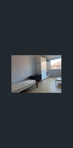 Very Safe clean well Managed home. - Photo 1