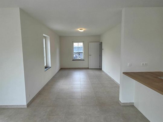 Half Open Bebouwing Te huur - Photo 1