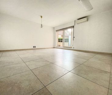 Appartement te huur in Moeskroen voor € 900 met 2 slaapkamers - Foto 2