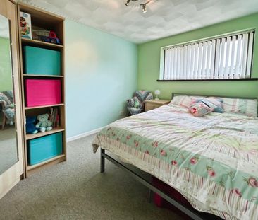 Cwrt Ty Mawr, Caerphilly - Photo 4