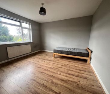 5 bedroom detached house to rent - Photo 5