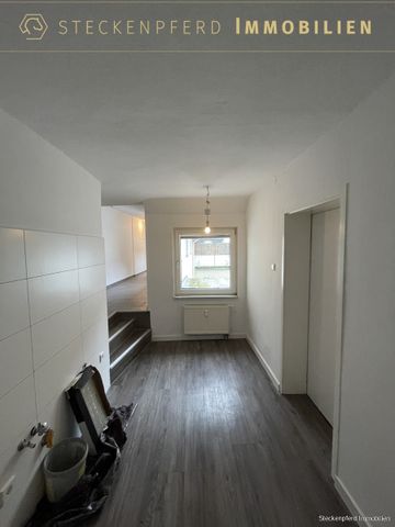 Moderne 2-Zimmerwohnung mit Dachterrasse, frisch saniert! - Photo 2