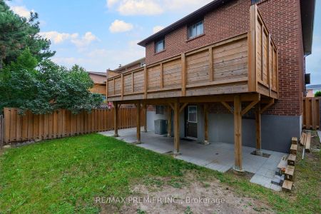 Detached Home For Lease | N9253934 - Photo 3