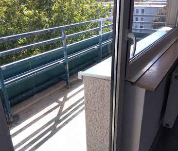 2 NKM frei bei Anmietung!!! Sehr schöne 2 Zimmer Wohnung mit Balkon... - Foto 5