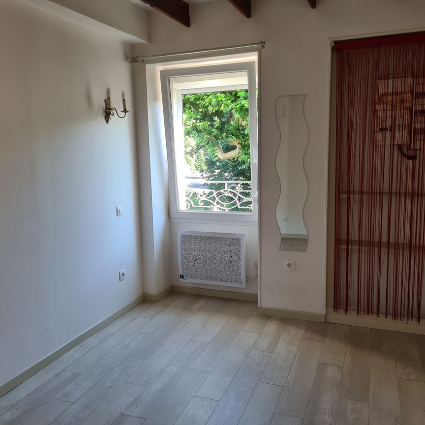 Location Appartement 2 pièces 32m² LE CREUSOT 71200 - Photo 1