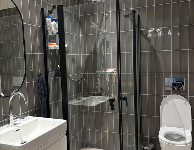 Schöne Wohnung in Überseestadt bei dem Wasser - Photo 1