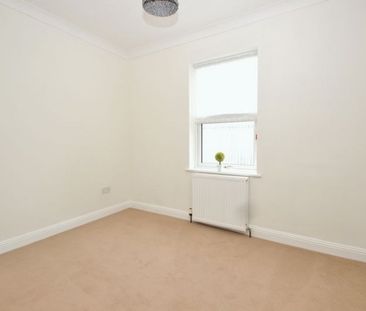 Student Property - Two Double Bedrooms - Photo 5