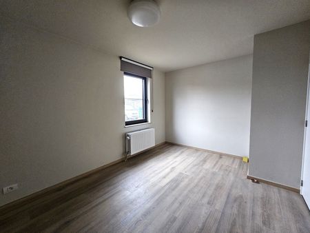 GLV-appartement, 1 à 2 slaapkamers, tuintje en parkeerplaats - Photo 2