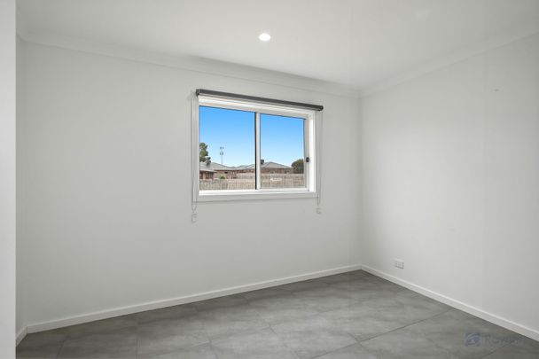 3 bedroom home located in Bacchus Marsh - Photo 1