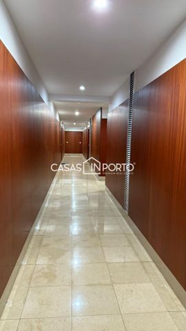 T2 próximo ao Hospital S. João / Polo Universitário - Pedrouços - Photo 4