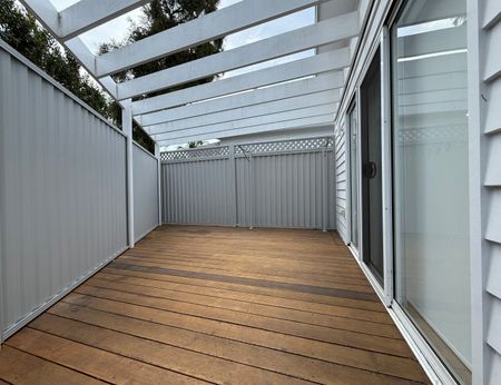 5A BURRANDONG CRESCENT, Baulkham Hills NSW 2153 - Apartment For Rent | Domain - Photo 5