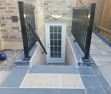 For Lease - 5349 Tenth Line Unit# Basement, Mississauga, Ontario - Photo 3