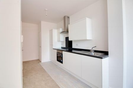 2 bedroom apartment to rent - Photo 4
