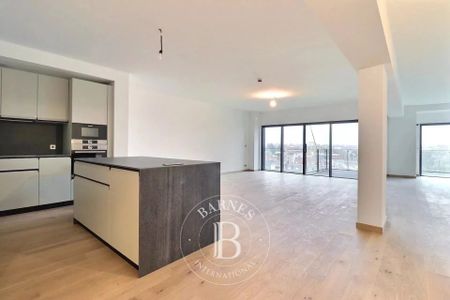 Avenue Louise – 2 bedroom apartment + terrace - Photo 2