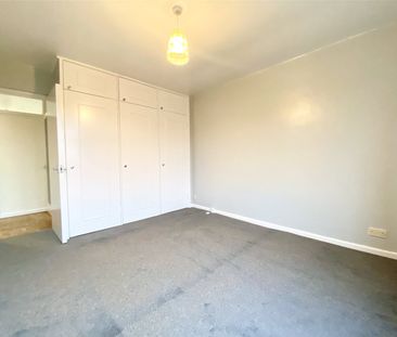 2 Bedroom - Photo 6