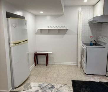 For Lease - 310 Narinia Crescent Unit# BSMT, Newmarket, Ontario - Photo 6