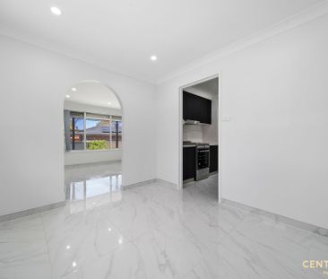 Prime Location! Renovated Family Home! - Photo 5