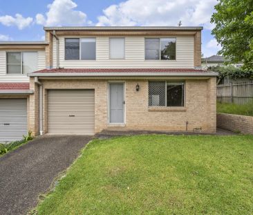 3 Bedroom Townhouse - Photo 2