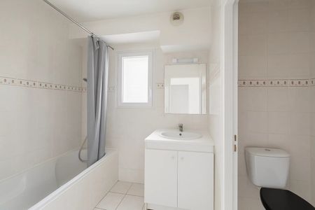 Location Appartement 2 pièces 45m² EVIAN LES BAINS 74500 - Photo 4