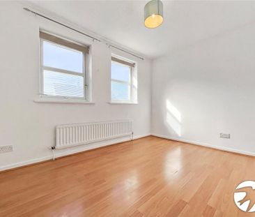 2 bedroom semi-detached house to rent - Photo 1