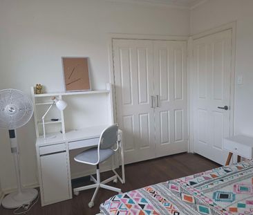 Brighton East - Photo 6