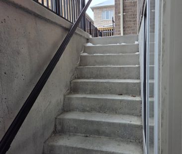 For Lease - 39 Junior Road Unit# Bsmt, Brampton, Ontario - Photo 3