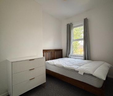 57 Lisburn Avenue, Belfast, BT9 7FX - Photo 1