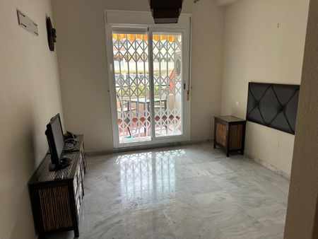 Apartamento de alquiler en Calle Timón, 10, Zona Centro Comercial Torrequebrada - Photo 2