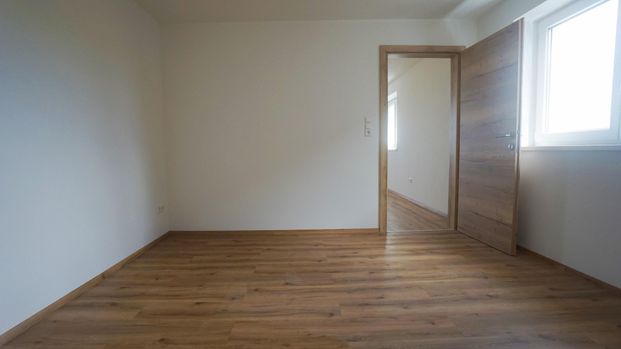 Gundertshausen: Bezaubernde 3 Zimmerwohnung mit großem Balkon - Photo 1