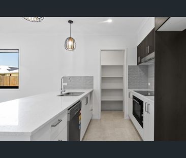 4 Pelion Street, Banya, Qld 4551 - Photo 3