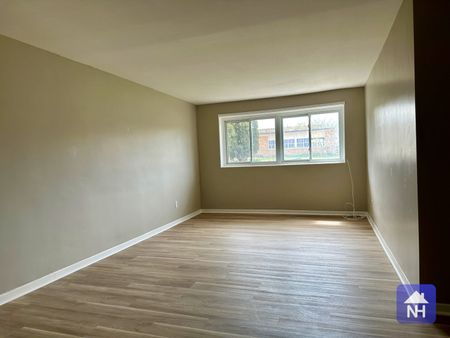3-15 Adelaide St, Kingston, ON K7K 1Y3 - Photo 2